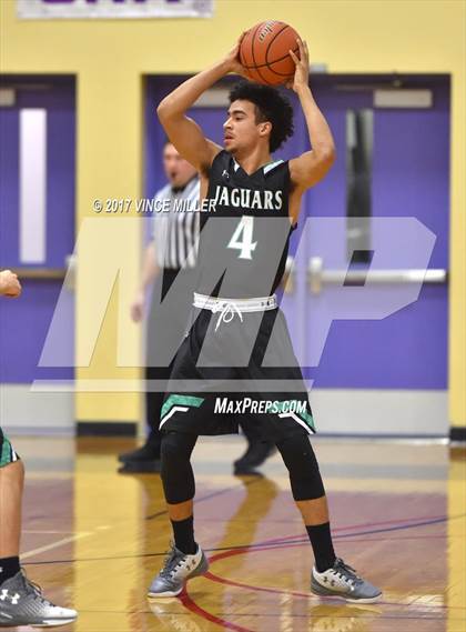 Thumbnail 1 in Emerald Ridge vs. Bellarmine Prep photogallery.