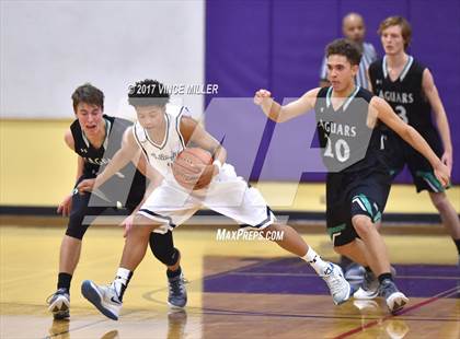 Thumbnail 2 in Emerald Ridge vs. Bellarmine Prep photogallery.