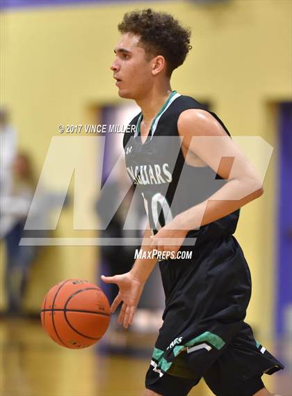Thumbnail 1 in Emerald Ridge vs. Bellarmine Prep photogallery.