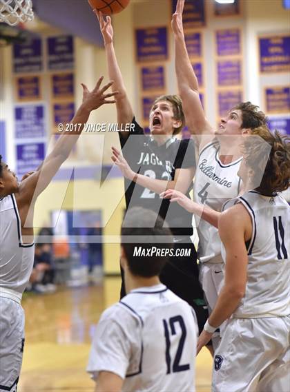 Thumbnail 2 in Emerald Ridge vs. Bellarmine Prep photogallery.