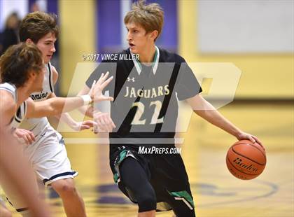 Thumbnail 3 in Emerald Ridge vs. Bellarmine Prep photogallery.