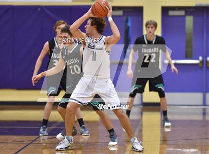 Thumbnail 3 in Emerald Ridge vs. Bellarmine Prep photogallery.