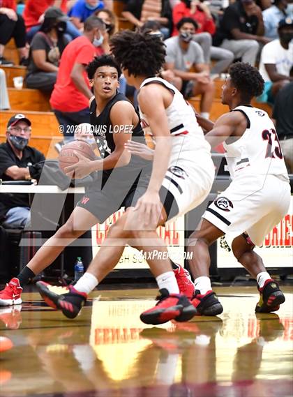 Thumbnail 2 in Harvard-Westlake @ Centennial (CIF SS Open DIV Playoff) photogallery.