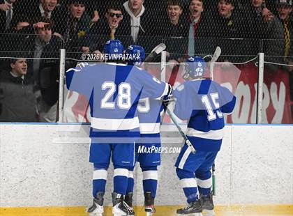 Thumbnail 1 in Darien @ Fairfield Prep photogallery.