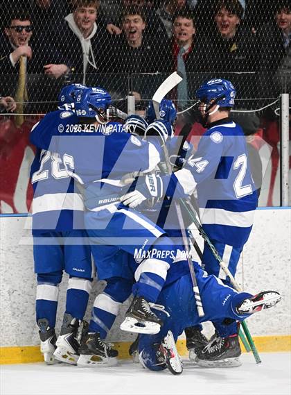 Thumbnail 1 in Darien @ Fairfield Prep photogallery.