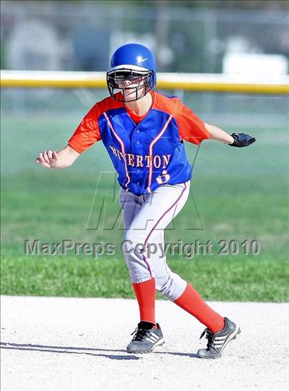 Thumbnail 3 in Riverton @ Tri-City photogallery.