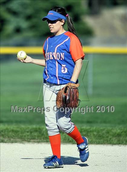 Thumbnail 1 in Riverton @ Tri-City photogallery.