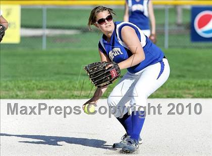 Thumbnail 3 in Riverton @ Tri-City photogallery.