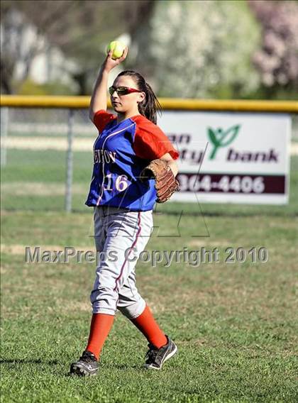 Thumbnail 3 in Riverton @ Tri-City photogallery.