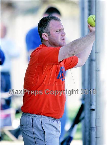 Thumbnail 1 in Riverton @ Tri-City photogallery.