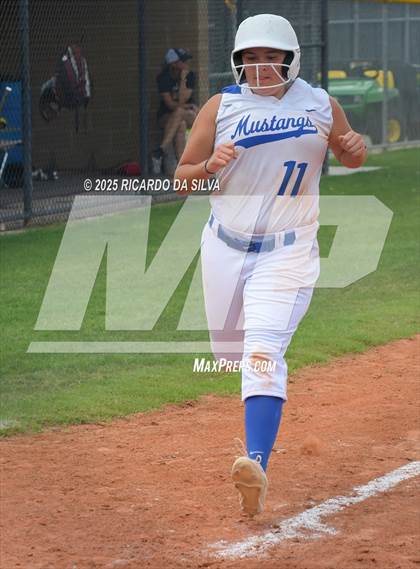 Thumbnail 2 in Katy Taylor vs Cinco Ranch photogallery.