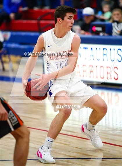 Thumbnail 1 in Centaurus vs Erie (Centaurus Tournament) photogallery.
