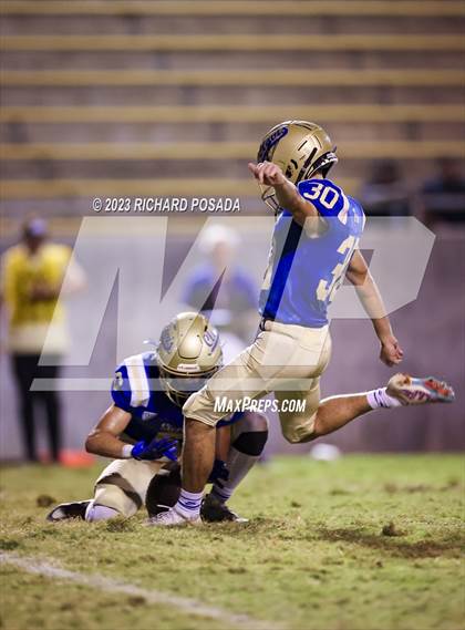 Thumbnail 1 in Salinas @ Clovis photogallery.