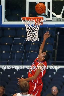 Thumbnail 3 in Los Alamitos vs El Toro (Anaheim Holiday Classic) photogallery.