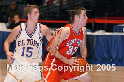 Thumbnail 2 in Los Alamitos vs El Toro (Anaheim Holiday Classic) photogallery.