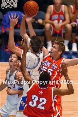 Thumbnail 2 in Los Alamitos vs El Toro (Anaheim Holiday Classic) photogallery.