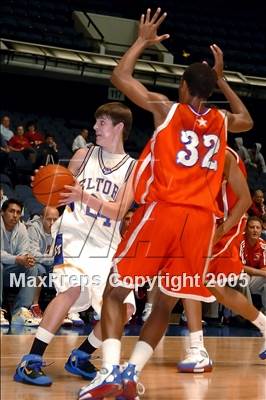 Thumbnail 3 in Los Alamitos vs El Toro (Anaheim Holiday Classic) photogallery.