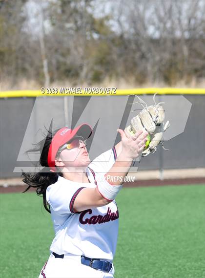 Thumbnail 3 in John Paul II vs. Aledo photogallery.