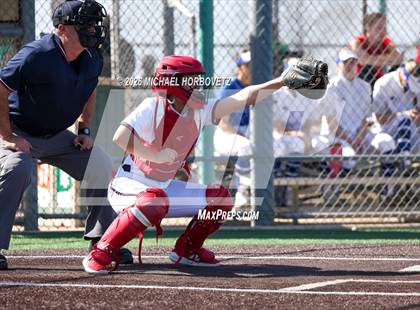 Thumbnail 2 in John Paul II vs. Aledo photogallery.