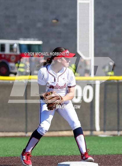 Thumbnail 1 in John Paul II vs. Aledo photogallery.