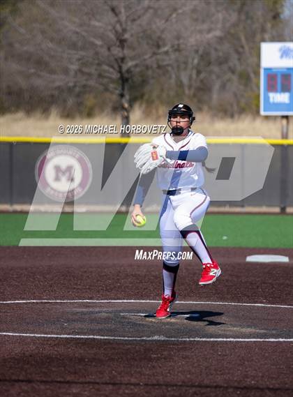 Thumbnail 1 in John Paul II vs. Aledo photogallery.