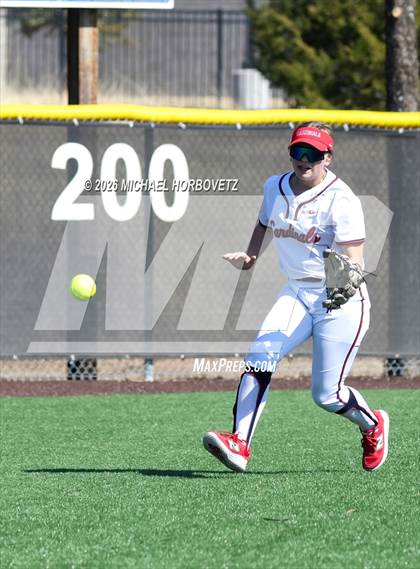 Thumbnail 2 in John Paul II vs. Aledo photogallery.