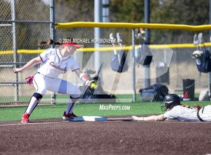 Thumbnail 2 in John Paul II vs. Aledo photogallery.