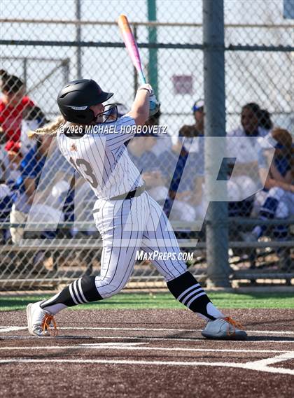 Thumbnail 1 in John Paul II vs. Aledo photogallery.