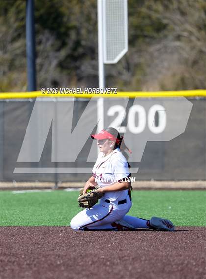 Thumbnail 2 in John Paul II vs. Aledo photogallery.