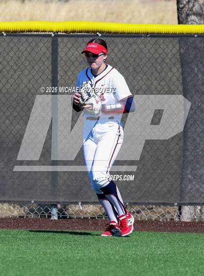 Thumbnail 1 in John Paul II vs. Aledo photogallery.