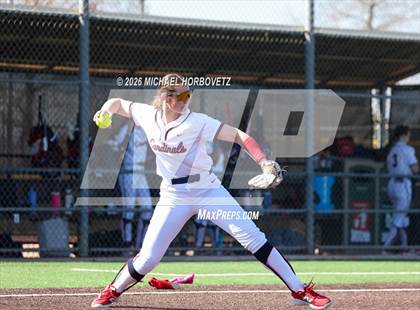 Thumbnail 2 in John Paul II vs. Aledo photogallery.