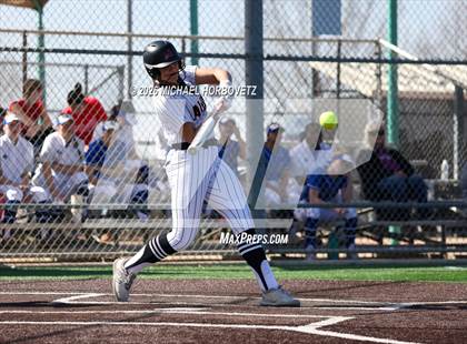 Thumbnail 2 in John Paul II vs. Aledo photogallery.