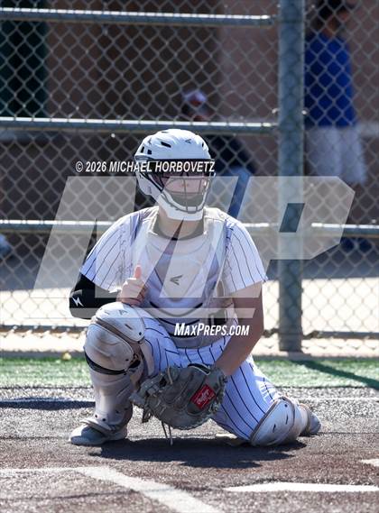 Thumbnail 1 in John Paul II vs. Aledo photogallery.