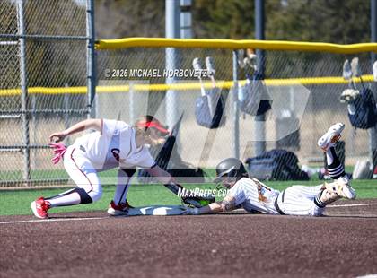 Thumbnail 1 in John Paul II vs. Aledo photogallery.