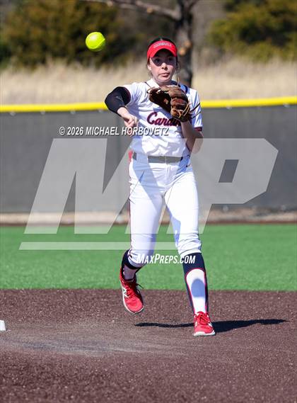 Thumbnail 3 in John Paul II vs. Aledo photogallery.
