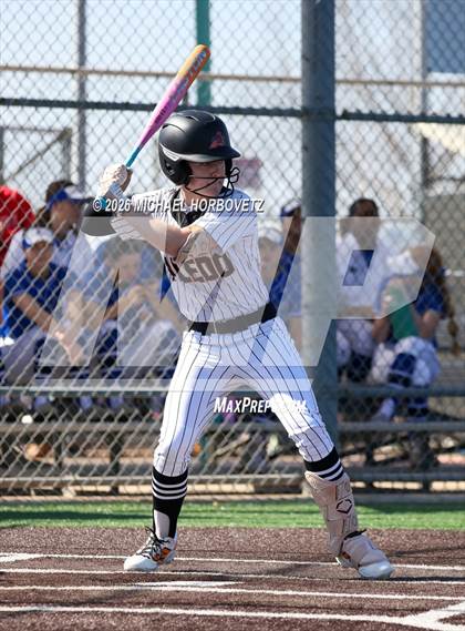 Thumbnail 3 in John Paul II vs. Aledo photogallery.