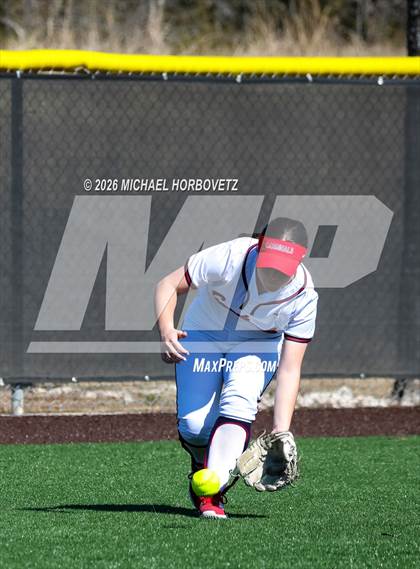 Thumbnail 3 in John Paul II vs. Aledo photogallery.