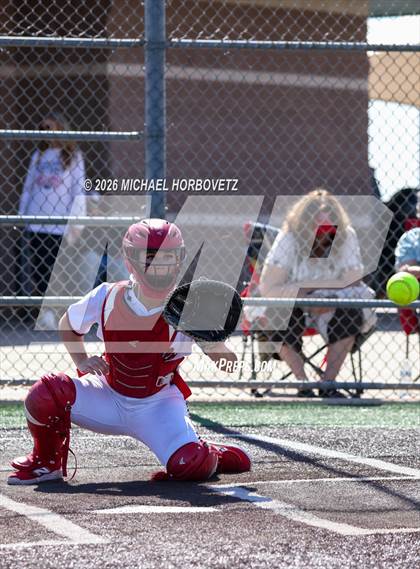 Thumbnail 1 in John Paul II vs. Aledo photogallery.