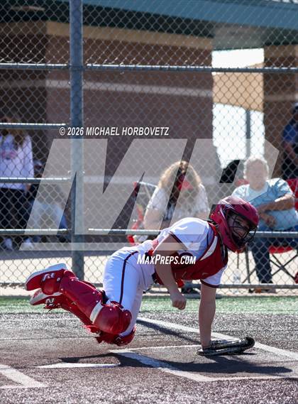 Thumbnail 3 in John Paul II vs. Aledo photogallery.