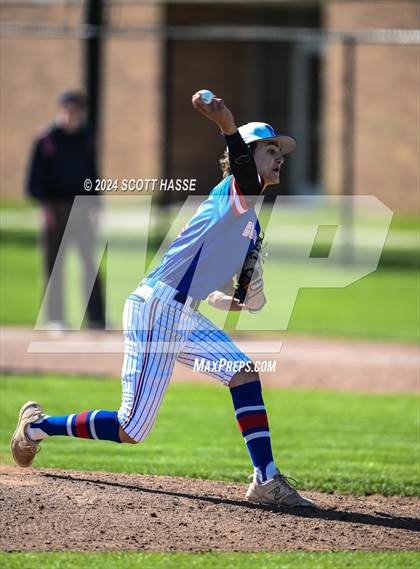 Thumbnail 3 in Mason @ Lansing Catholic photogallery.