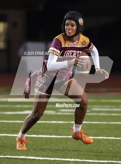 Thumbnail 2 in Liberty vs. San Ramon Valley (CIF NCS D1 Quarterfinals) photogallery.