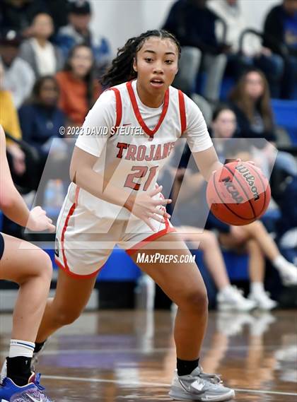 Thumbnail 3 in Vista del Lago vs. Lincoln (50th Dorothy Speck Memorial) photogallery.