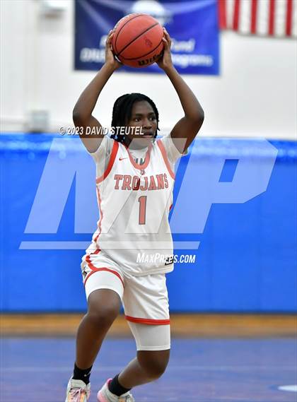 Thumbnail 3 in Vista del Lago vs. Lincoln (50th Dorothy Speck Memorial) photogallery.