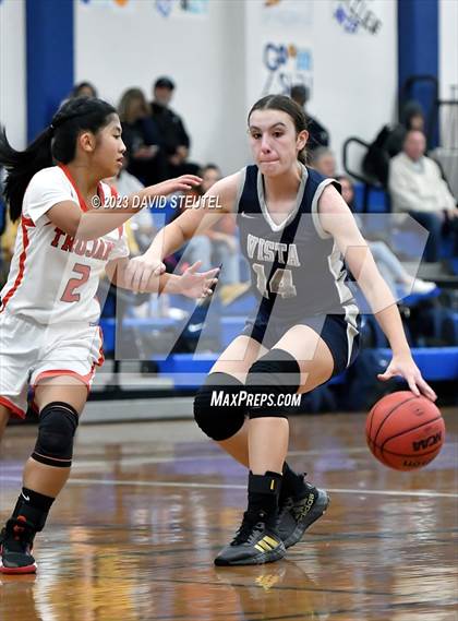Thumbnail 2 in Vista del Lago vs. Lincoln (50th Dorothy Speck Memorial) photogallery.