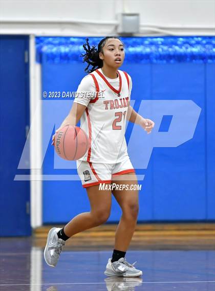 Thumbnail 3 in Vista del Lago vs. Lincoln (50th Dorothy Speck Memorial) photogallery.