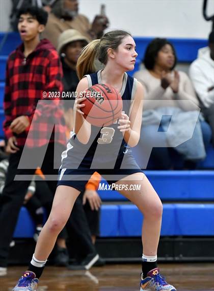 Thumbnail 2 in Vista del Lago vs. Lincoln (50th Dorothy Speck Memorial) photogallery.