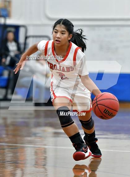 Thumbnail 2 in Vista del Lago vs. Lincoln (50th Dorothy Speck Memorial) photogallery.