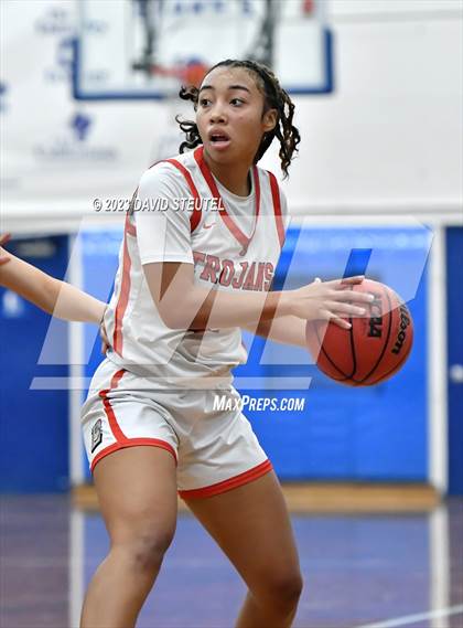 Thumbnail 2 in Vista del Lago vs. Lincoln (50th Dorothy Speck Memorial) photogallery.