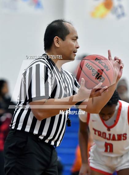 Thumbnail 3 in Vista del Lago vs. Lincoln (50th Dorothy Speck Memorial) photogallery.