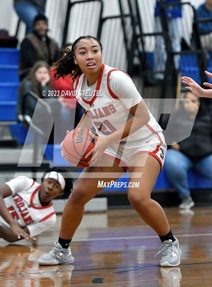 Thumbnail 2 in Vista del Lago vs. Lincoln (50th Dorothy Speck Memorial) photogallery.
